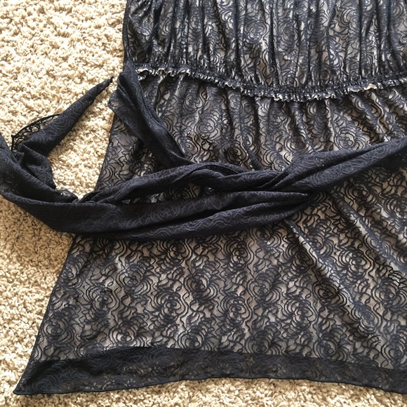Max Studio Black Lacy Top - Picture 3 of 8